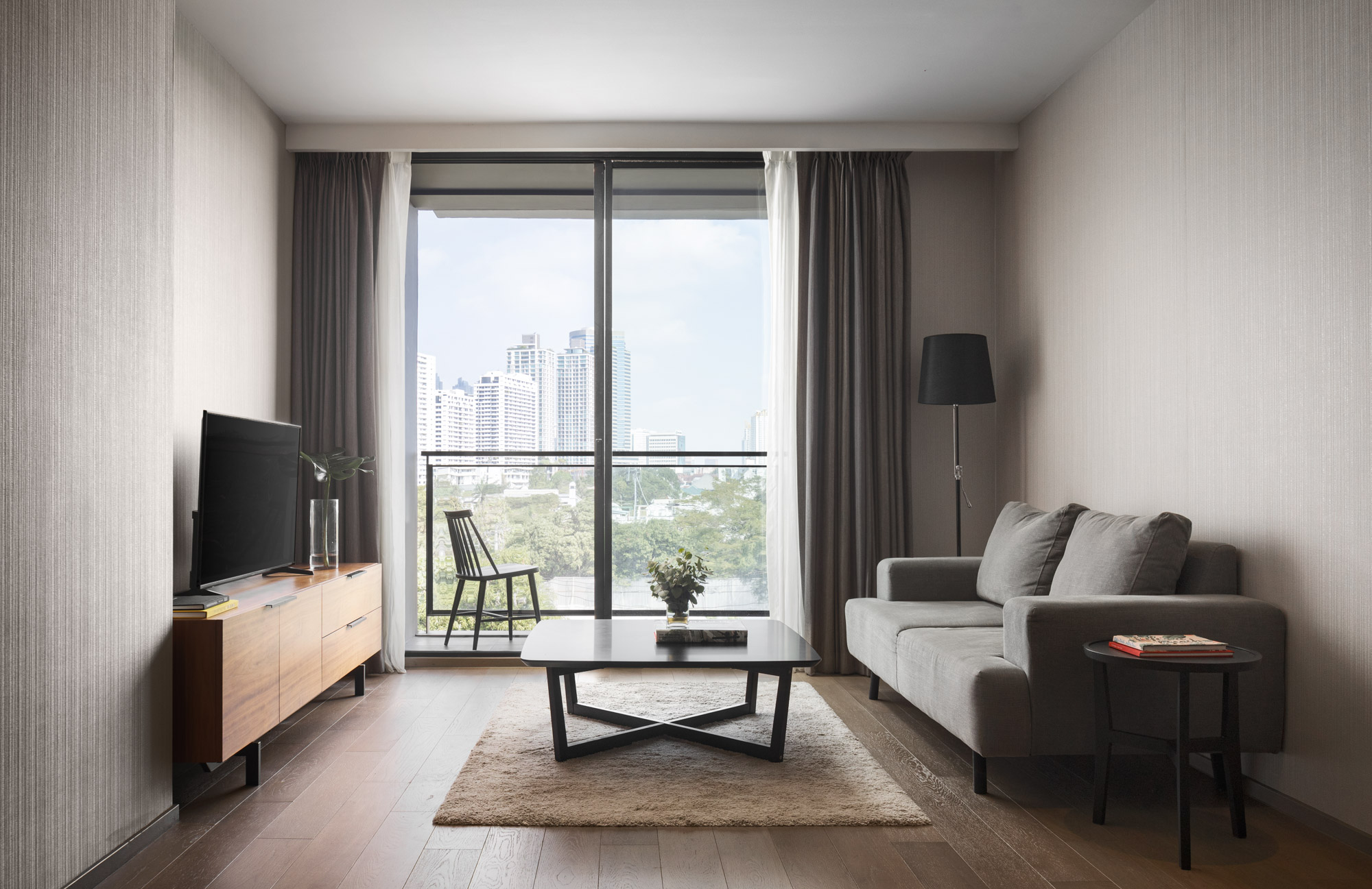 Deluxe Two Bedrooms Suite