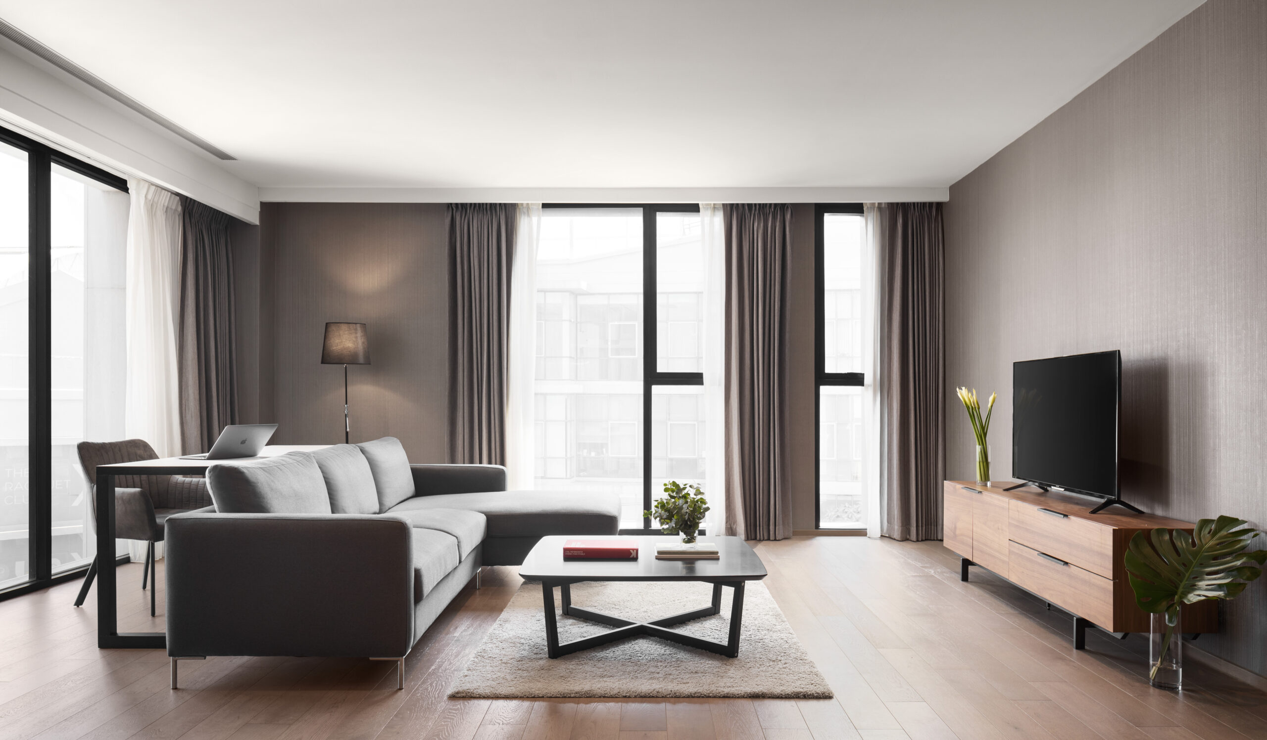 Walton Two Bedrooms Suite